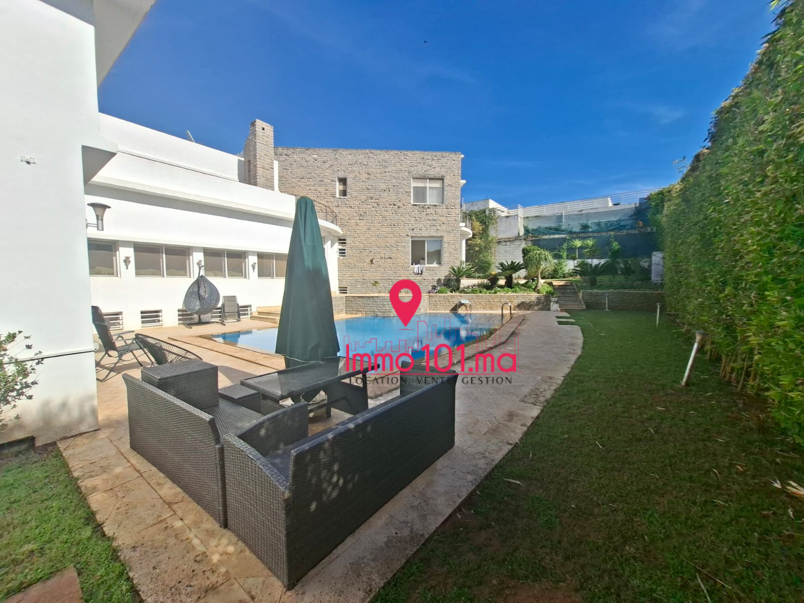 Villa à vendre à Souissi AYV2415